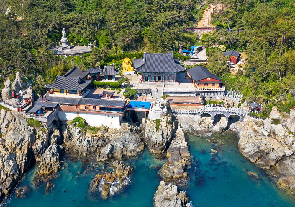 Haedong Yonggungsa Temple